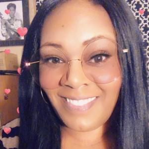 Meet your Posher, Alana